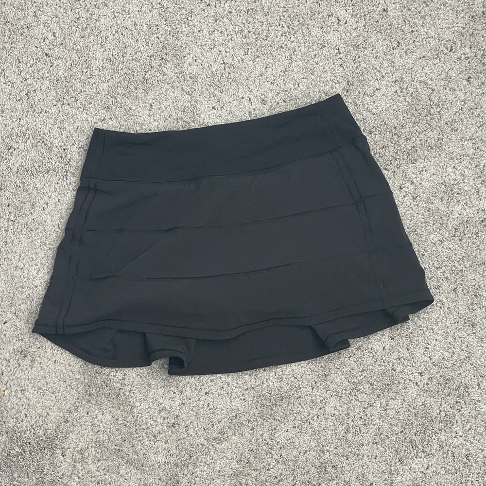 Lululemon pace rival skirt